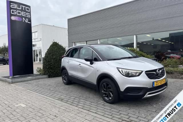 Opel Crossland (2019) thumbnail 1