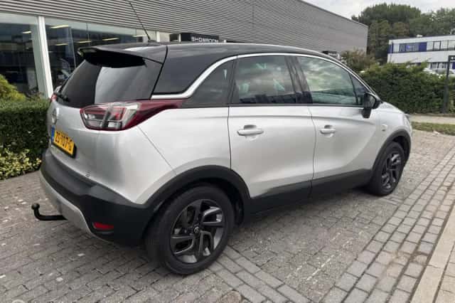 Opel Crossland (2019) thumbnail 3