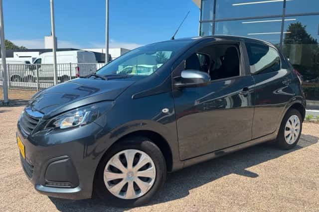 Peugeot 108 (2021) thumbnail 2