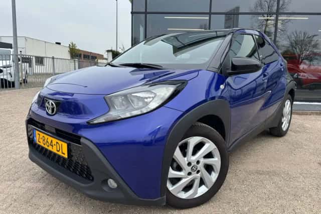 Toyota Aygo X (2022) thumbnail 1