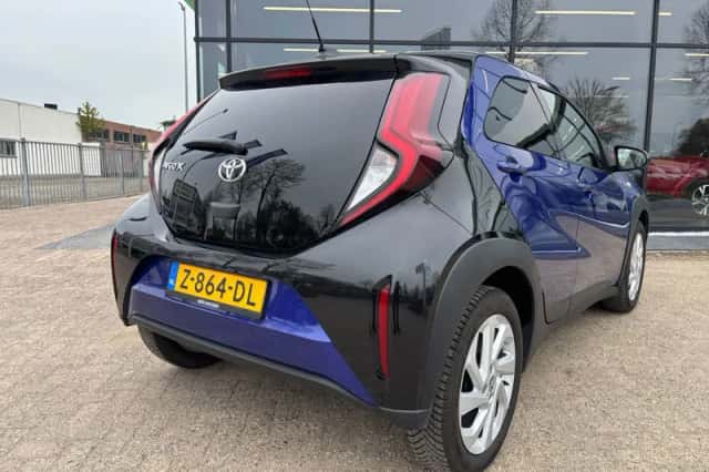 Toyota Aygo X (2022) thumbnail 5