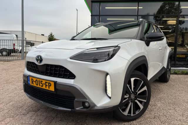Toyota Yaris Cross (2022) thumbnail 1