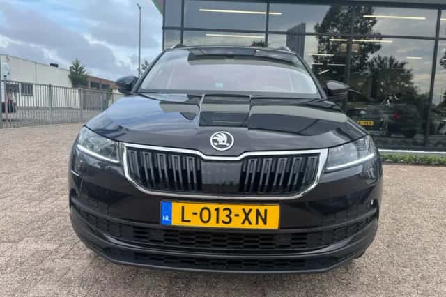 Škoda Karoq (2021) thumbnail 3