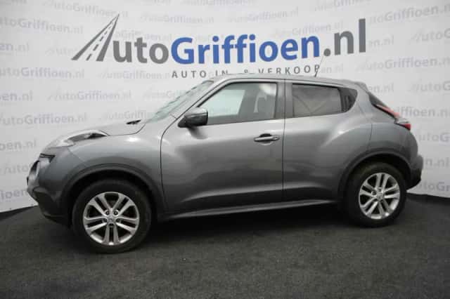 Nissan Juke (2017) thumbnail 2