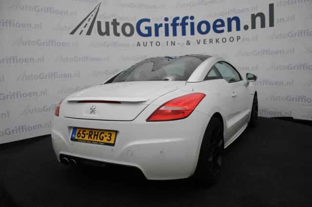 Peugeot RCZ (2011) thumbnail 5
