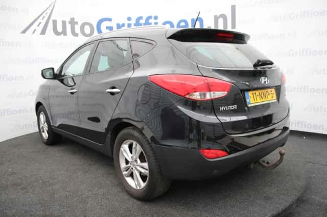 Hyundai ix35 (2010) thumbnail 3