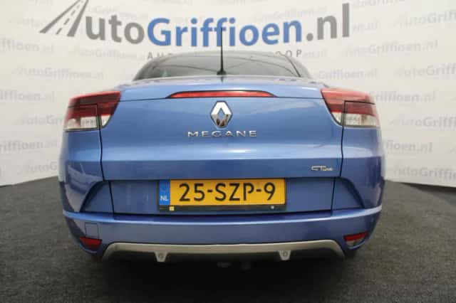 Renault Mégane (2012) thumbnail 4