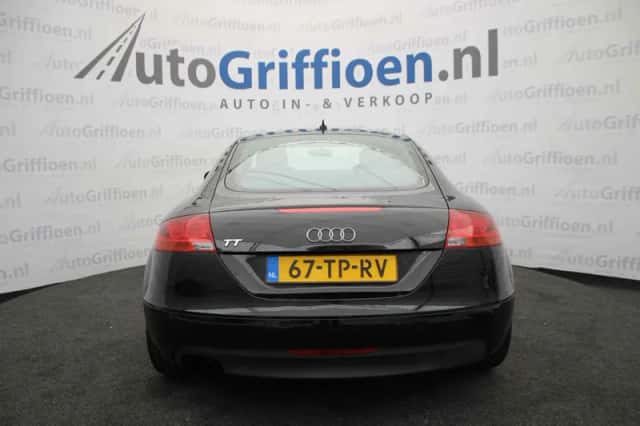Audi TT (2007) thumbnail 4