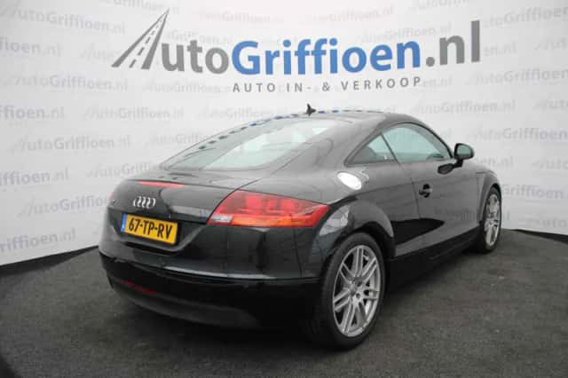 Audi TT (2007) thumbnail 5