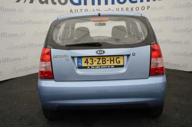 Kia Picanto (2007) thumbnail 4