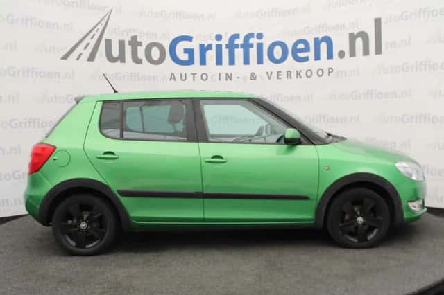 Škoda Fabia (2012) thumbnail 6