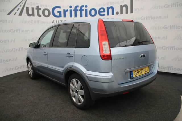 Ford Fusion (2007) thumbnail 3