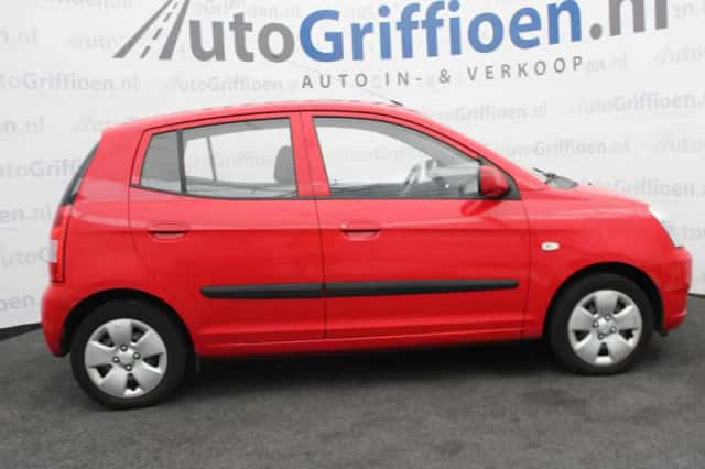Kia Picanto (2007) thumbnail 6