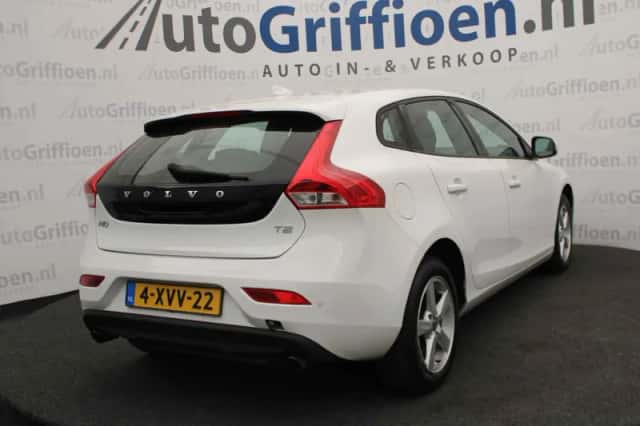 Volvo V40 (2014) thumbnail 5