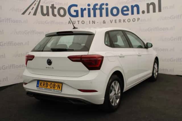 Volkswagen Polo (2023) thumbnail 5