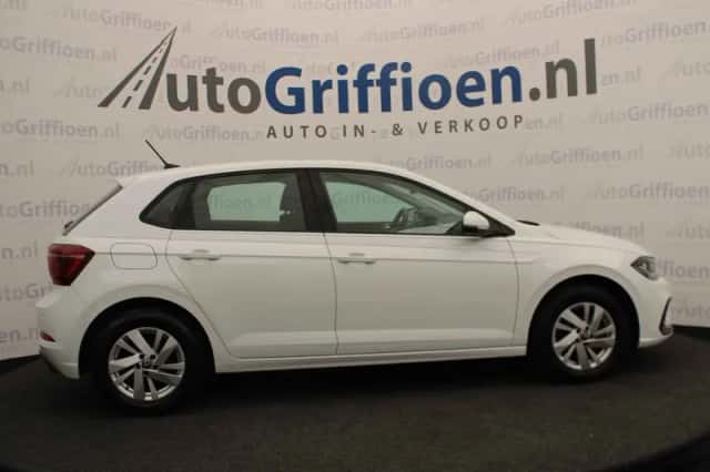 Volkswagen Polo (2023) thumbnail 6