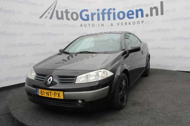 Renault Mégane (2004) thumbnail 1