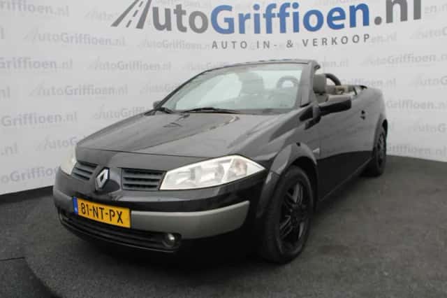 Renault Mégane (2004) thumbnail 2