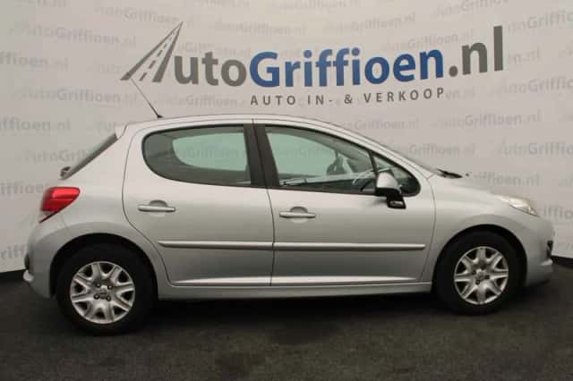 Peugeot 207 (2012) thumbnail 6