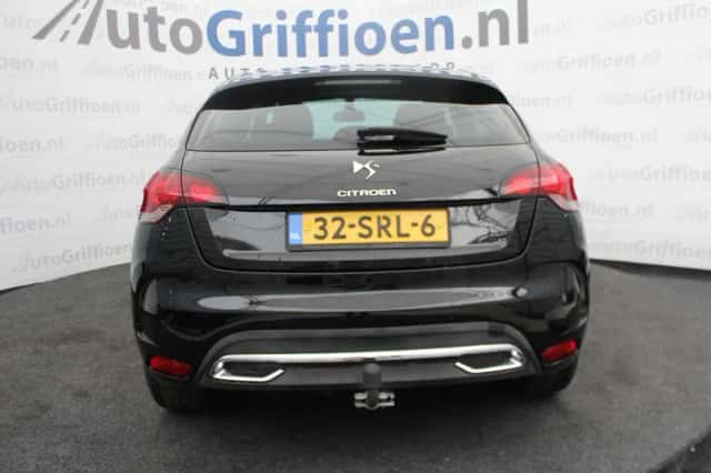Citroën DS4 (2011) thumbnail 4