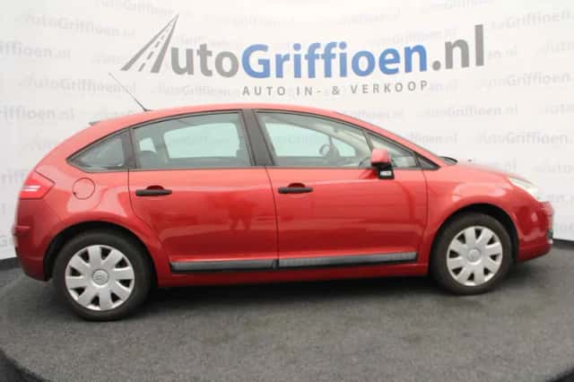 Citroën C4 (2008) thumbnail 6