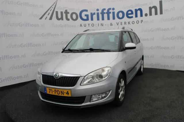 Škoda Fabia (2011) thumbnail 1