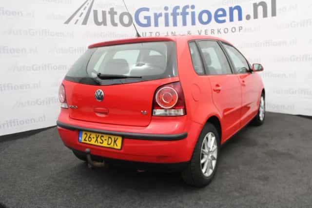Volkswagen Polo (2007) thumbnail 5