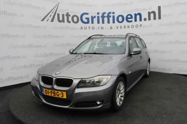 BMW 3-Serie (2009) thumbnail 1