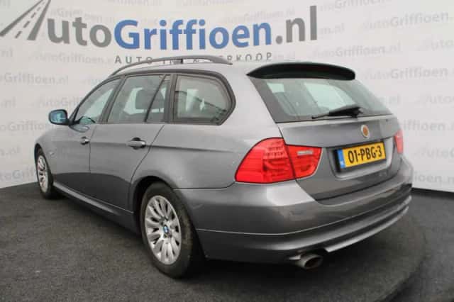 BMW 3-Serie (2009) thumbnail 3