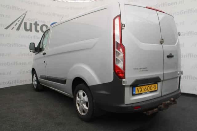 Ford Transit Custom (2016) thumbnail 2
