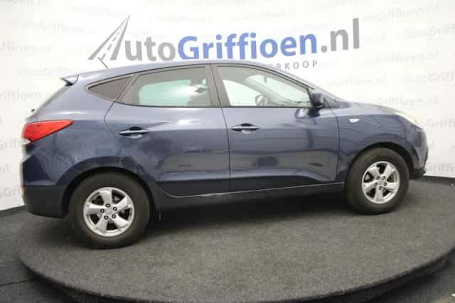 Hyundai ix35 (2010) thumbnail 6