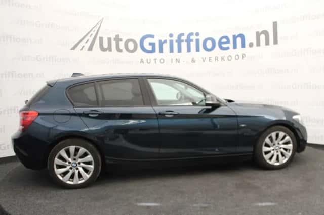BMW 1-Serie (2012) thumbnail 6