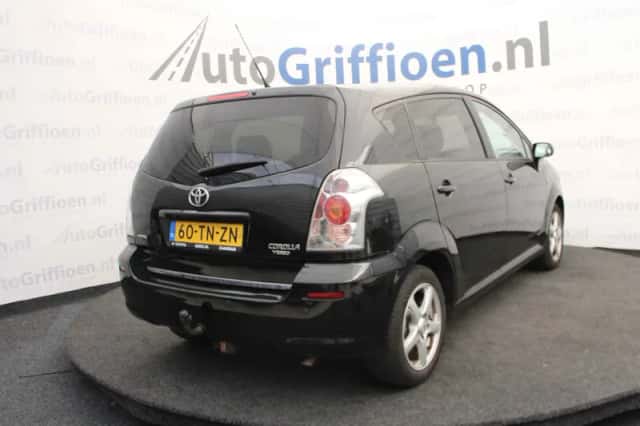 Toyota Verso (2006) thumbnail 5