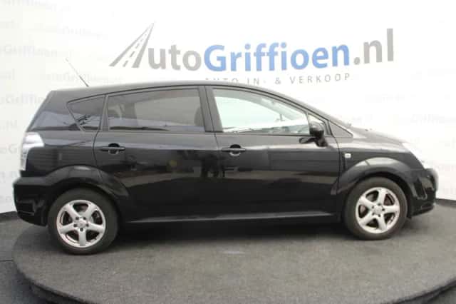 Toyota Verso (2006) thumbnail 6