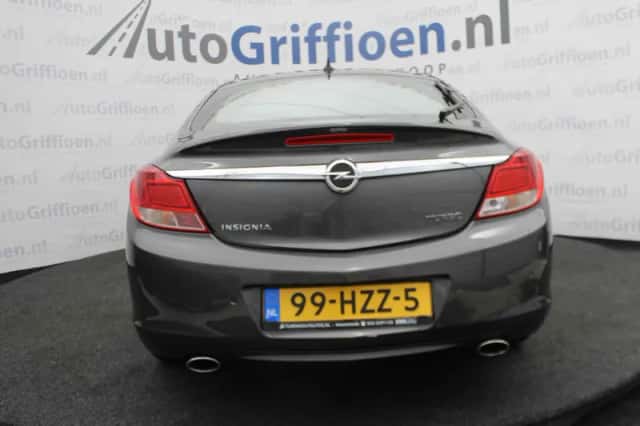 Opel Insignia (2009) thumbnail 4