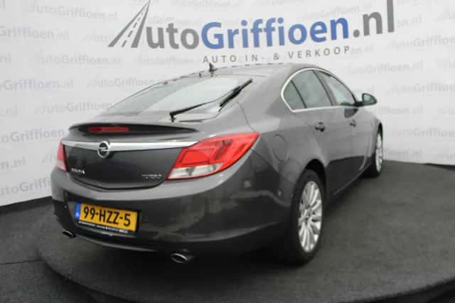 Opel Insignia (2009) thumbnail 5