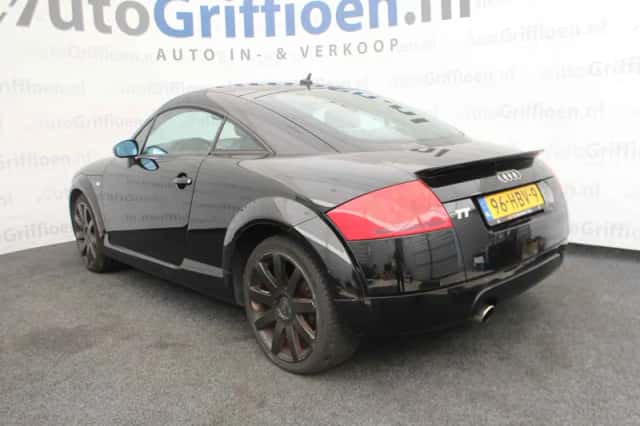 Audi TT (2000) thumbnail 3