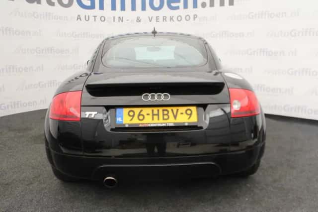 Audi TT (2000) thumbnail 4
