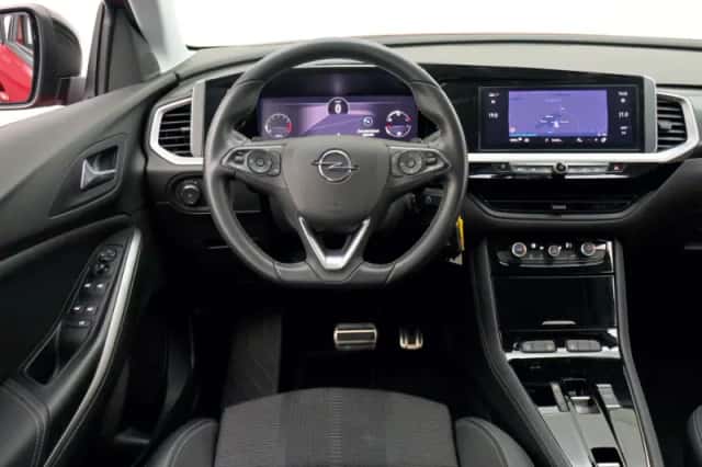 Opel Grandland (2023) thumbnail 3