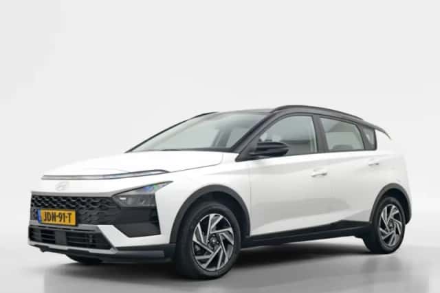 Hyundai Bayon (2025) thumbnail 1