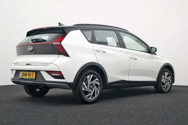 Hyundai Bayon (2025) thumbnail 2