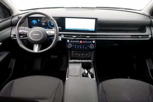 Hyundai Tucson (2025) thumbnail 3