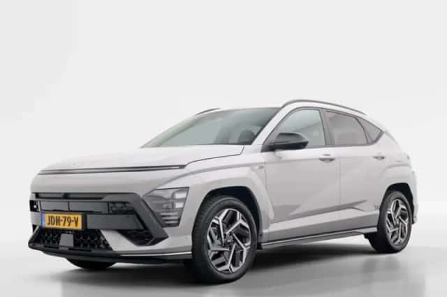Hyundai Kona (2025) thumbnail 1