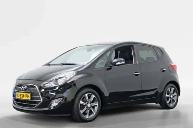 Hyundai ix20 (2017) thumbnail 1