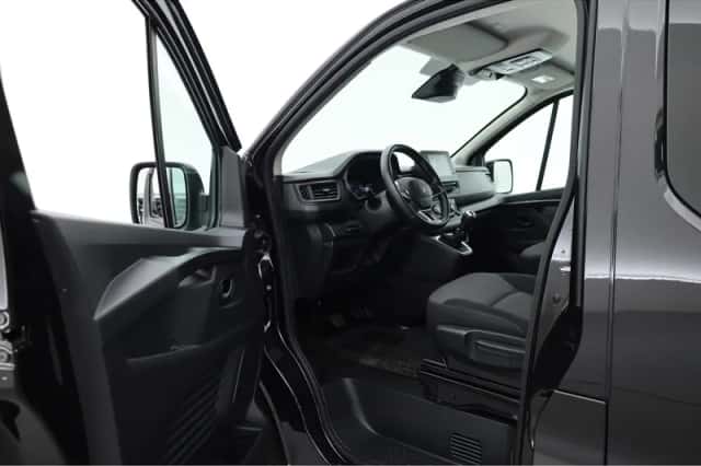 Renault Trafic (2024) thumbnail 5