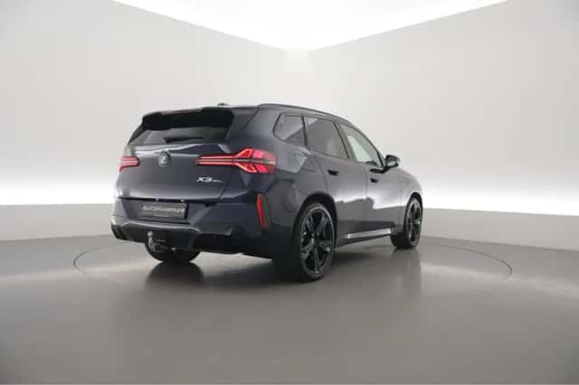 BMW X3 (2026) thumbnail 2