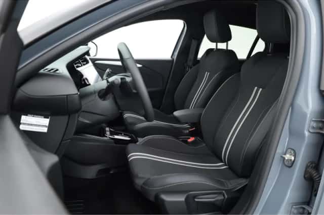 Opel Corsa (2025) thumbnail 3