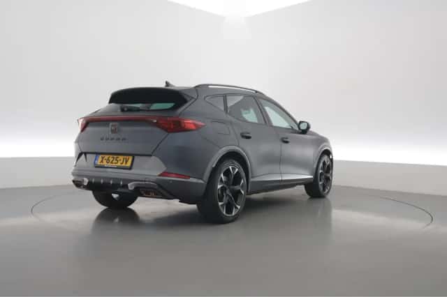 CUPRA Formentor (2022) thumbnail 2