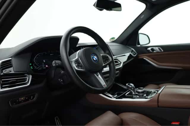 BMW X5 (2022) thumbnail 6