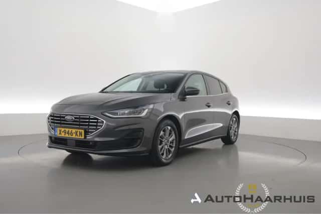 Ford Focus (2023) thumbnail 1